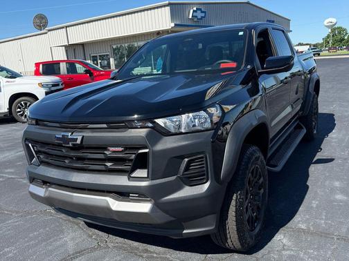 Black 2024 Chevrolet Colorado Trail Boss