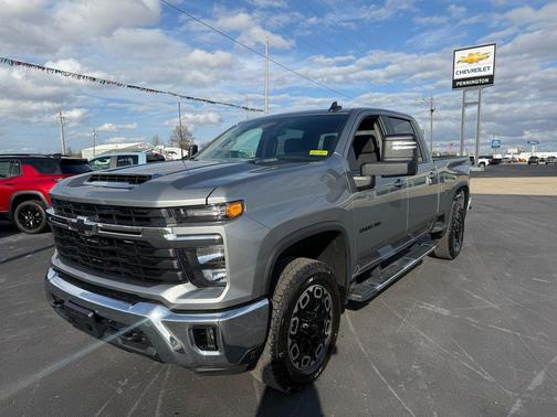 2026 Chevrolet Silverado 3500 LT