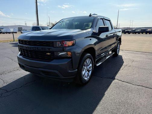 2020 Chevrolet Silverado 1500 Custom
