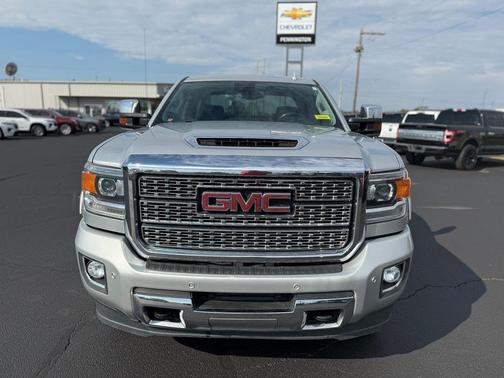 2019 GMC Sierra 2500 Denali