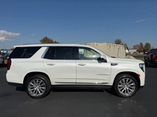 2022 GMC Yukon Denali