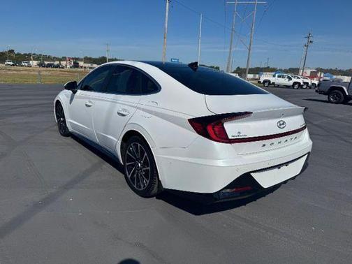 2021 Hyundai SONATA Limited
