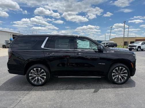 2025 Chevrolet Tahoe 4WD High Country