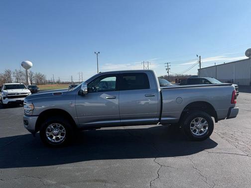 2023 RAM 2500 Laramie Crew Cab 4x4 6'4' Box