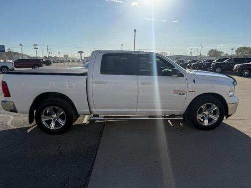2019 RAM 1500 SLT
