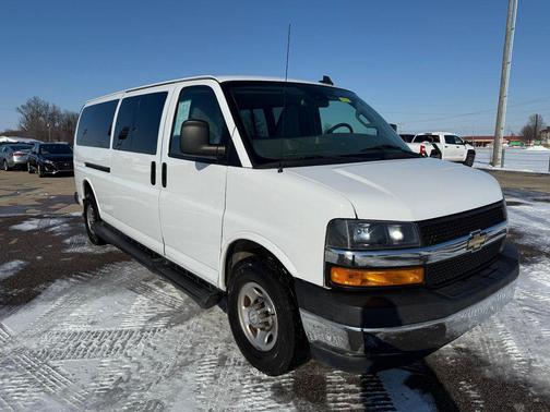 2019 Chevrolet Express 3500 LT