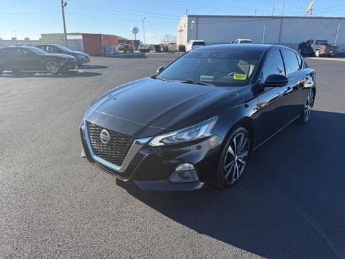 2019 Nissan Altima 2.5 Platinum