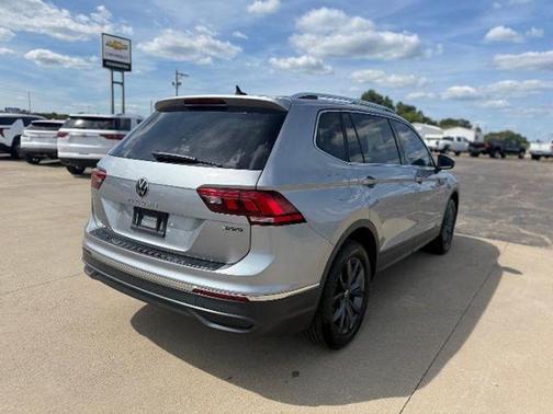 2022 Volkswagen Tiguan 2.0T SE 4MOTION