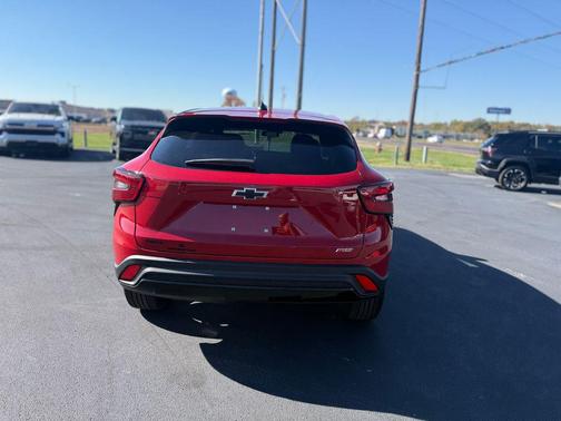 2026 Chevrolet Trax FWD 1RS