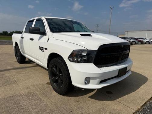 2020 RAM 1500 Classic Express