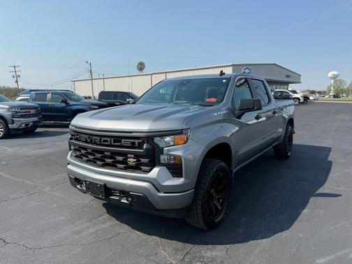 2024 Chevrolet Silverado 1500 Custom