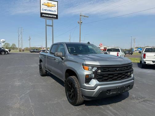 2024 Chevrolet Silverado 1500 Custom