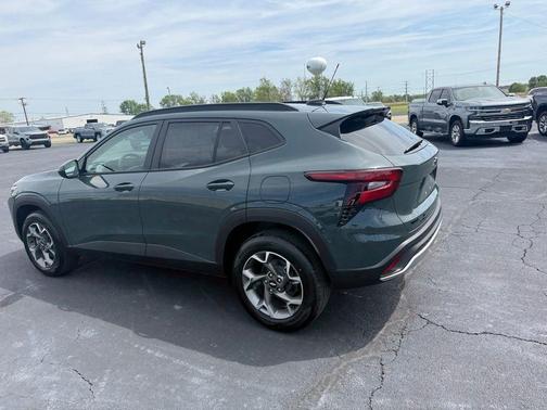 Cypress Gray 2026 Chevrolet Trax LT