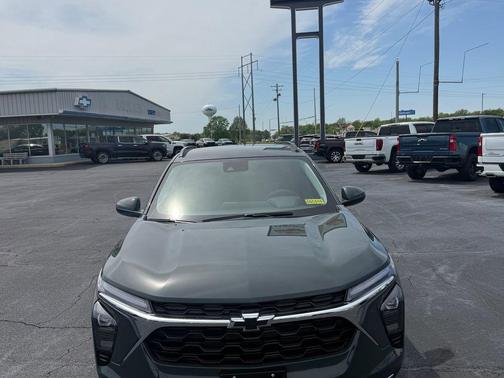 Cypress Gray 2026 Chevrolet Trax LT