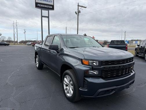 2022 Chevrolet Silverado 1500 Custom