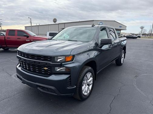 2022 Chevrolet Silverado 1500 Custom