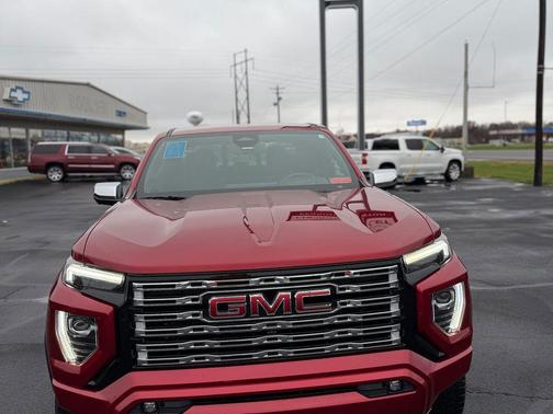 2023 GMC Canyon Denali
