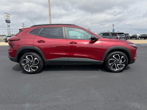 2025 Chevrolet Trax FWD 2RS