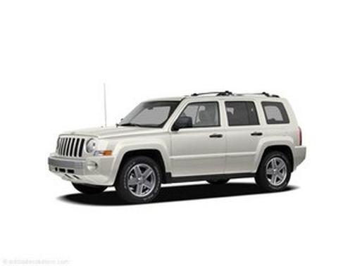 Stone White Clearcoat 2009 Jeep Patriot Sport