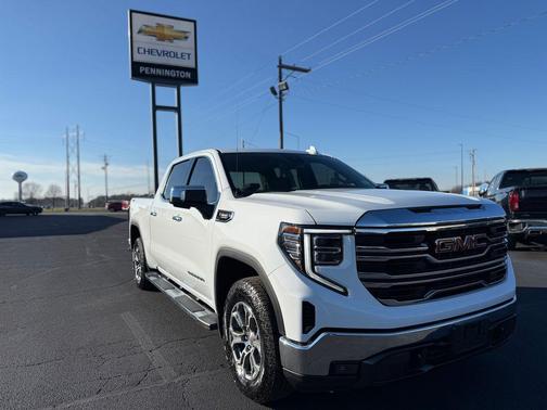 2022 GMC Sierra 1500 SLT
