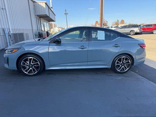 2024 Nissan Sentra SR