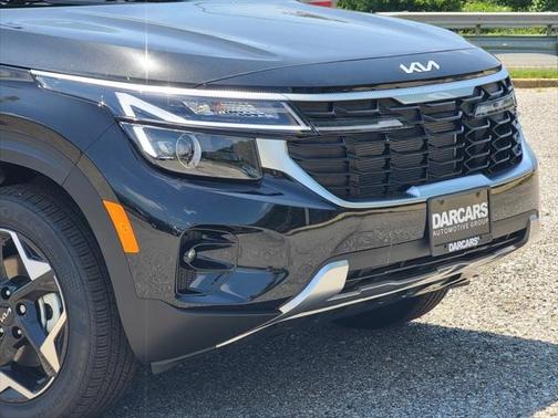 2025 Kia Seltos EX