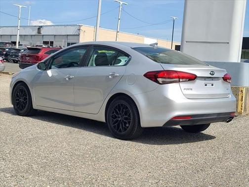 2017 Kia Forte EX