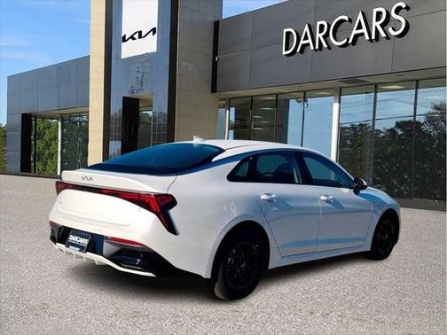 2025 Kia K5 LXS