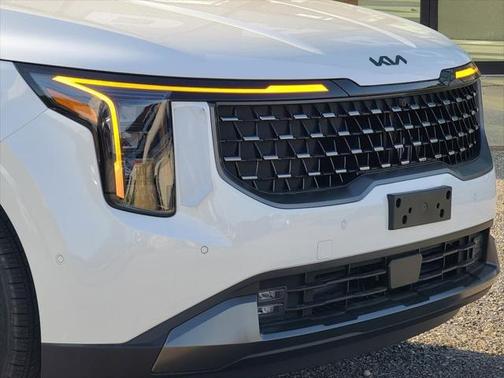 2025 Kia Carnival Hybrid SX