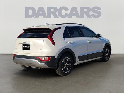 2024 Kia Niro LX