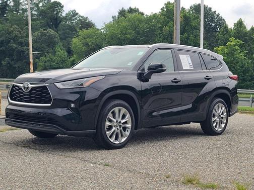2022 Toyota Highlander Limited