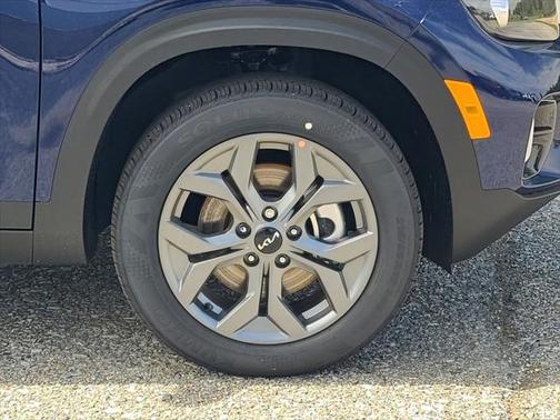2025 Kia Seltos LX