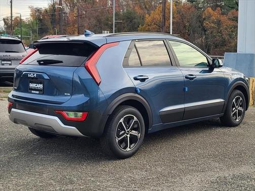 2025 Kia Niro EX