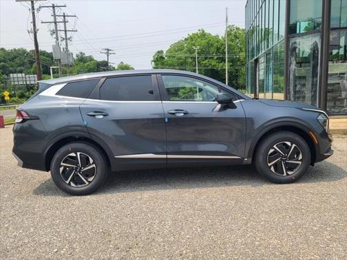 2025 Kia Sportage Hybrid LX