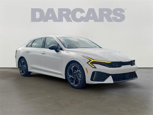 2026 Kia K5 GT-Line