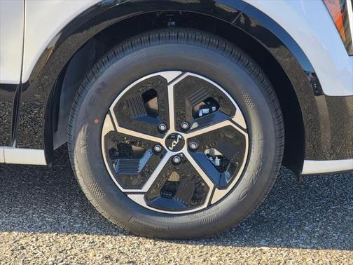 2025 Kia Niro SX