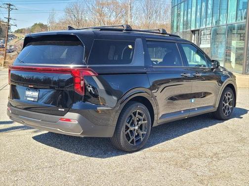 2025 Kia Carnival Hybrid SX