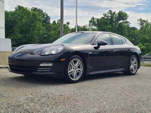 2011 Porsche Panamera 4