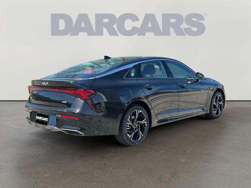 Aurora Black Pearl 2026 Kia K5 GT-Line FWD