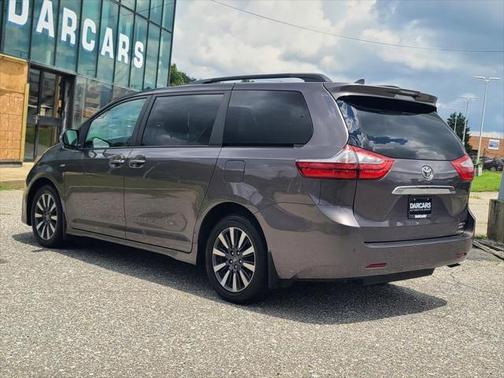 2019 Toyota Sienna Limited Premium