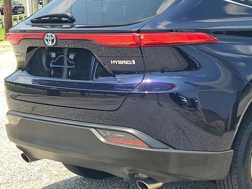 2022 Toyota Venza LE
