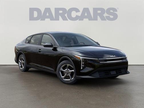 Aurora Black Pearl 2026 Kia K4 LXS