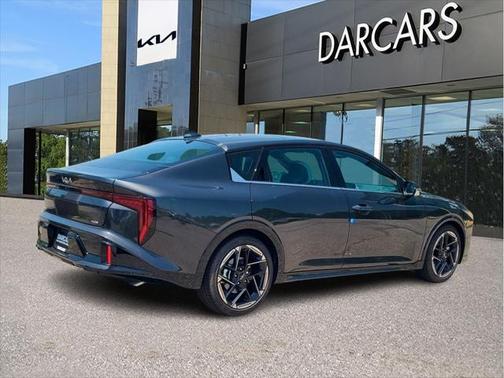 2025 Kia K4 GT-Line