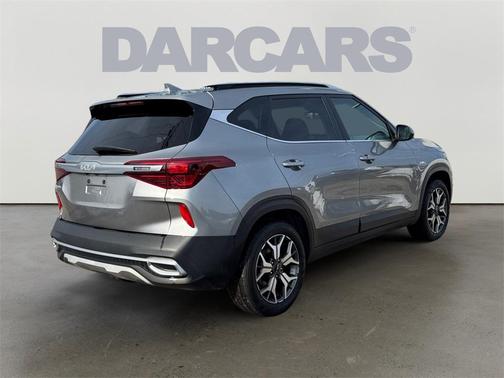 2023 Kia Seltos EX