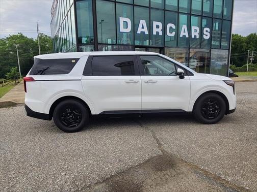 2025 Kia Carnival LXS