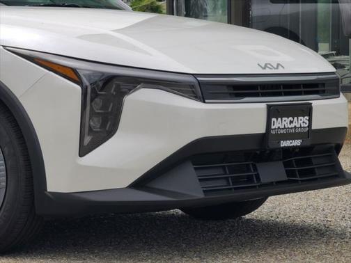 2025 Kia K4 LX