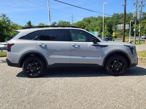 2025 Kia Sorento SX