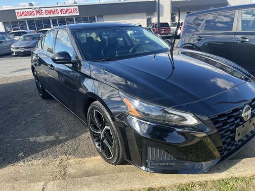 2023 Nissan Altima SR FWD