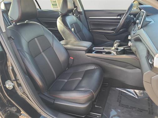 2023 Nissan Altima SR FWD