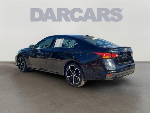 2023 Nissan Altima SR FWD